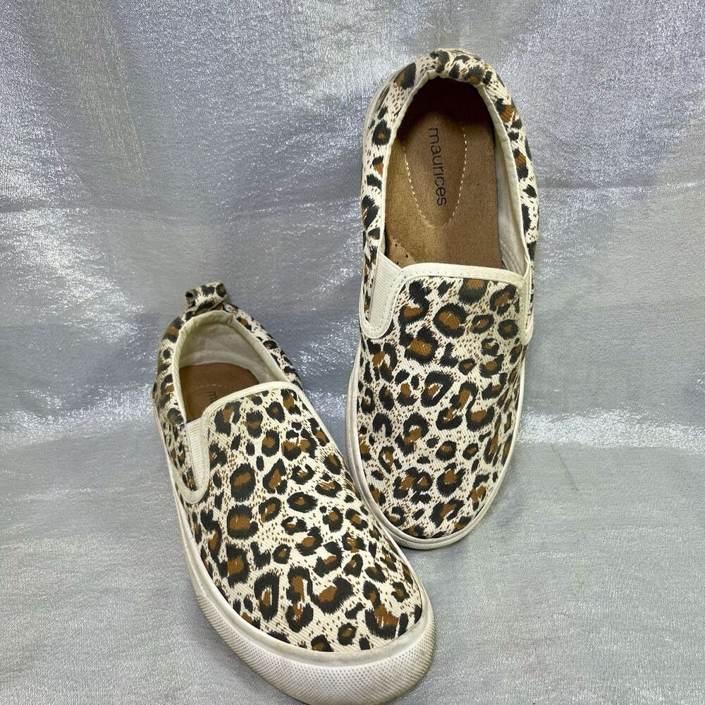 Maurices Canvas LEOPARD Slip On Sneakers Women's Size 7M Casual Comfort